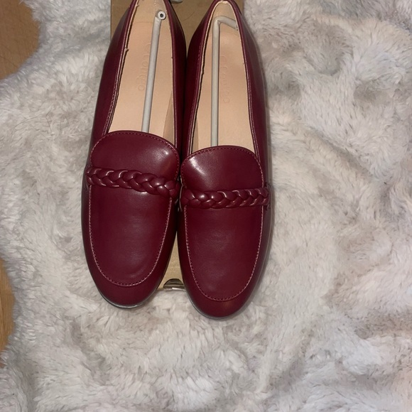 Women’s classic loafers. - Picture 3 of 4